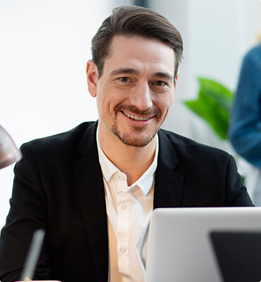 https://geepipes.com/wp-content/uploads/2022/08/team-1.jpg